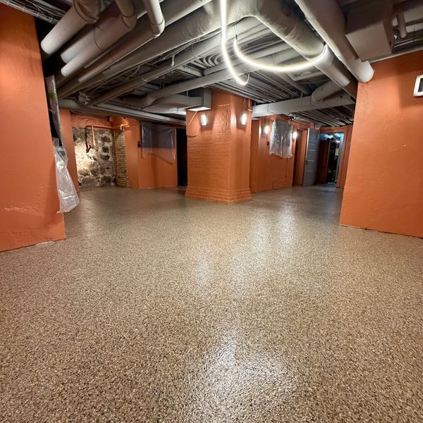 Vinyl chip floor — Signature Finishes on Instagram
